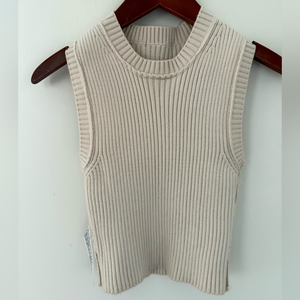 Zara knit Cropped Top Crew-Neck Muscle Sweater Vest Beige Ribbed Tank Top Size M - Picture 7 of 16